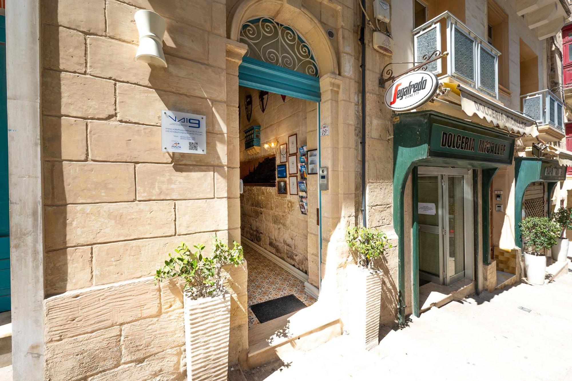 Valletta Apartments 19 Екстериор снимка