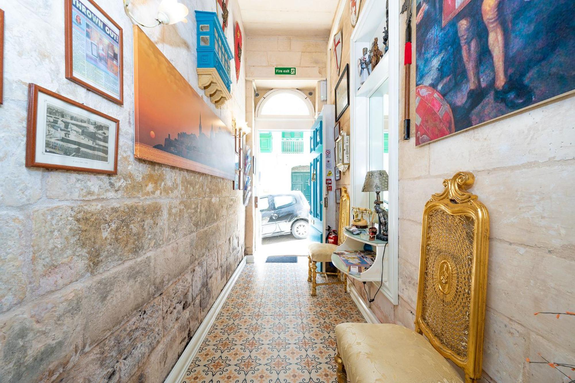Valletta Apartments 19 Екстериор снимка