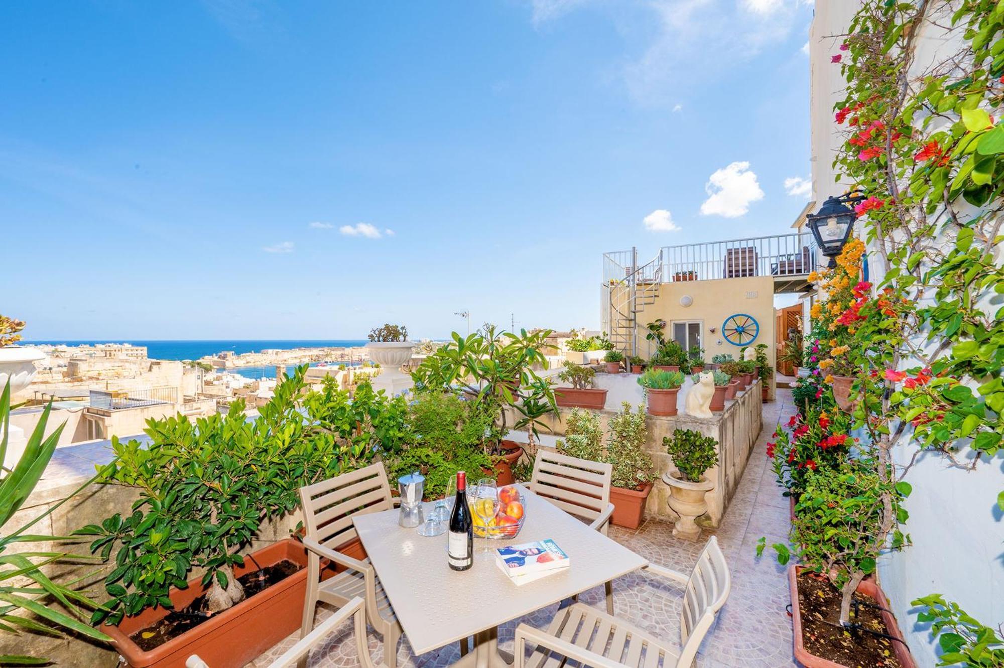 Valletta Apartments 19 Екстериор снимка